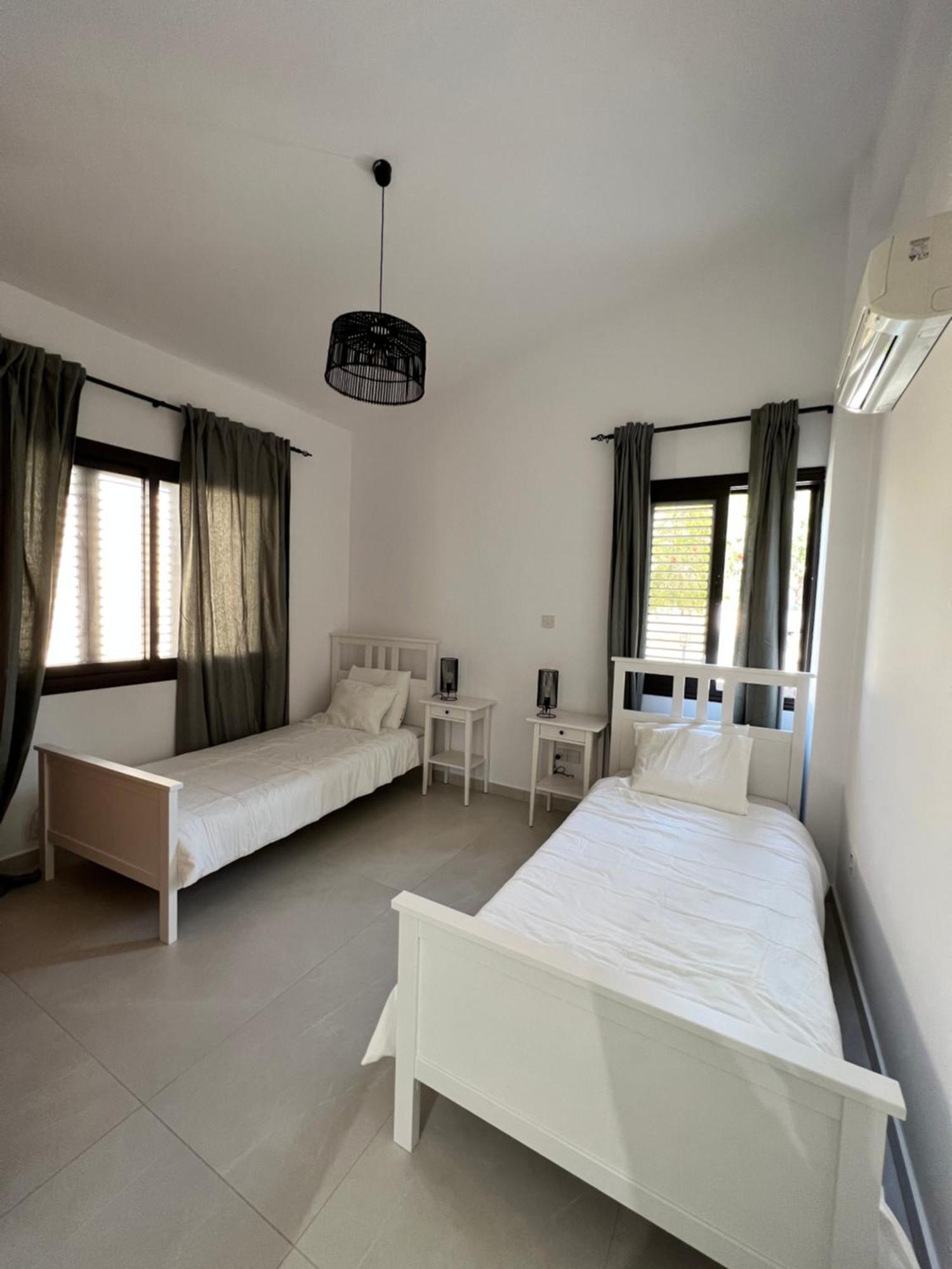 Zeus Holiday Home Pissouri Esterno foto
